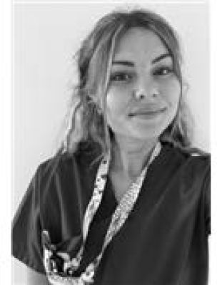 Portrait de Noéline OLMI, Infirmière